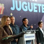 Huixquilucan reparte ilusión de Reyes Magos en escuelas públicas