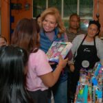 Lleva presidenta del DIF alegría y sonrisas a comedores comunitarios de Atizapán de Zaragoza