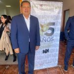 Cumplen Empresarios entregando aguinaldos a obreros de FOCEM